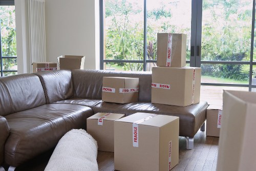 Student and small relocation transport service in Sutton